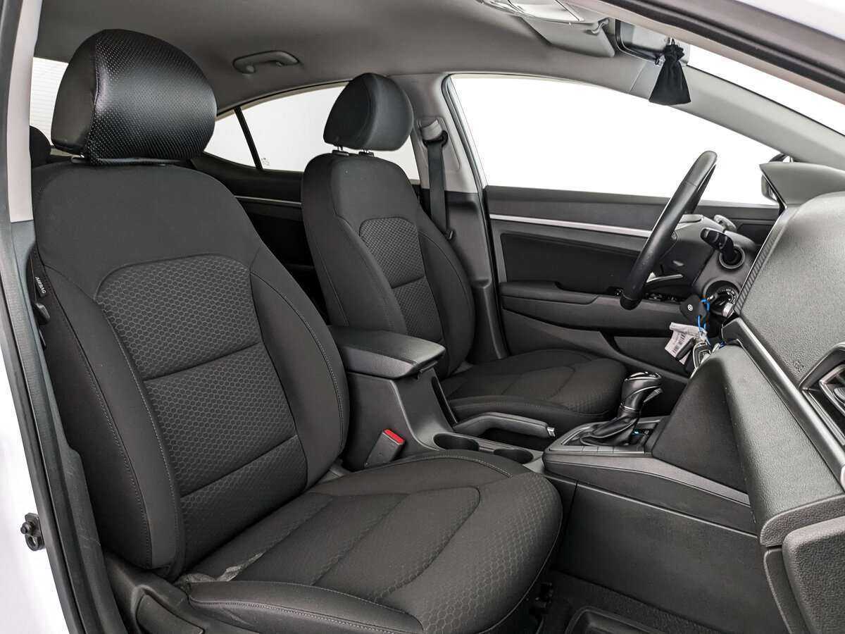 Хендай Елантра б/у, 2020, Автоматическая. Фото: #19