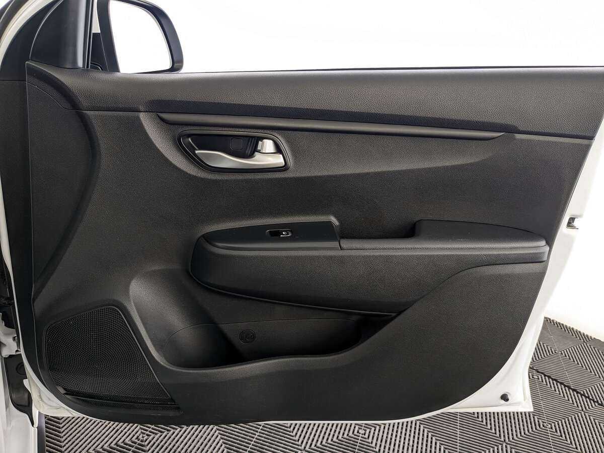 Киа Рио б/у, 2021, Механическая. Фото: #21