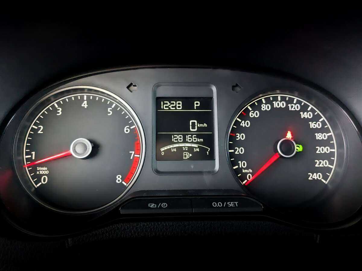 Фольксваген Поло б/у, 2017, Роботизированная. Фото: #10