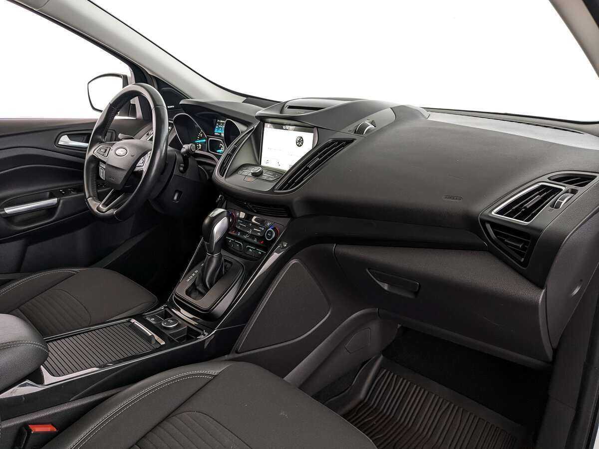 Форд Куга б/у, 2018, Автоматическая. Фото: #8