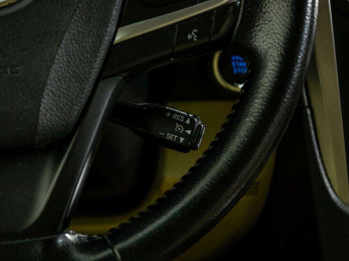 Тойота Камри б/у, 2015, Автоматическая. Фото: #18