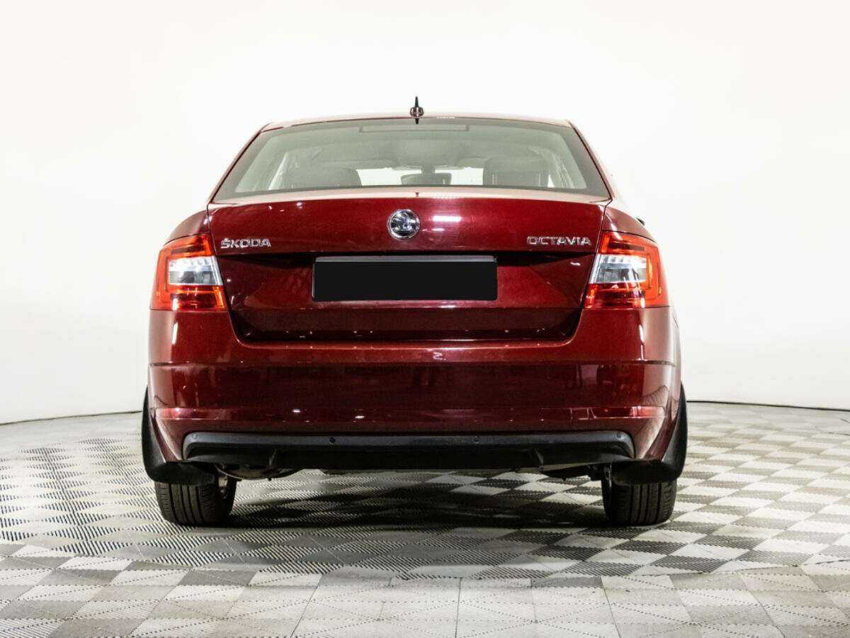 Шкода Октавия б/у, 2018, Роботизированная. Фото: #5