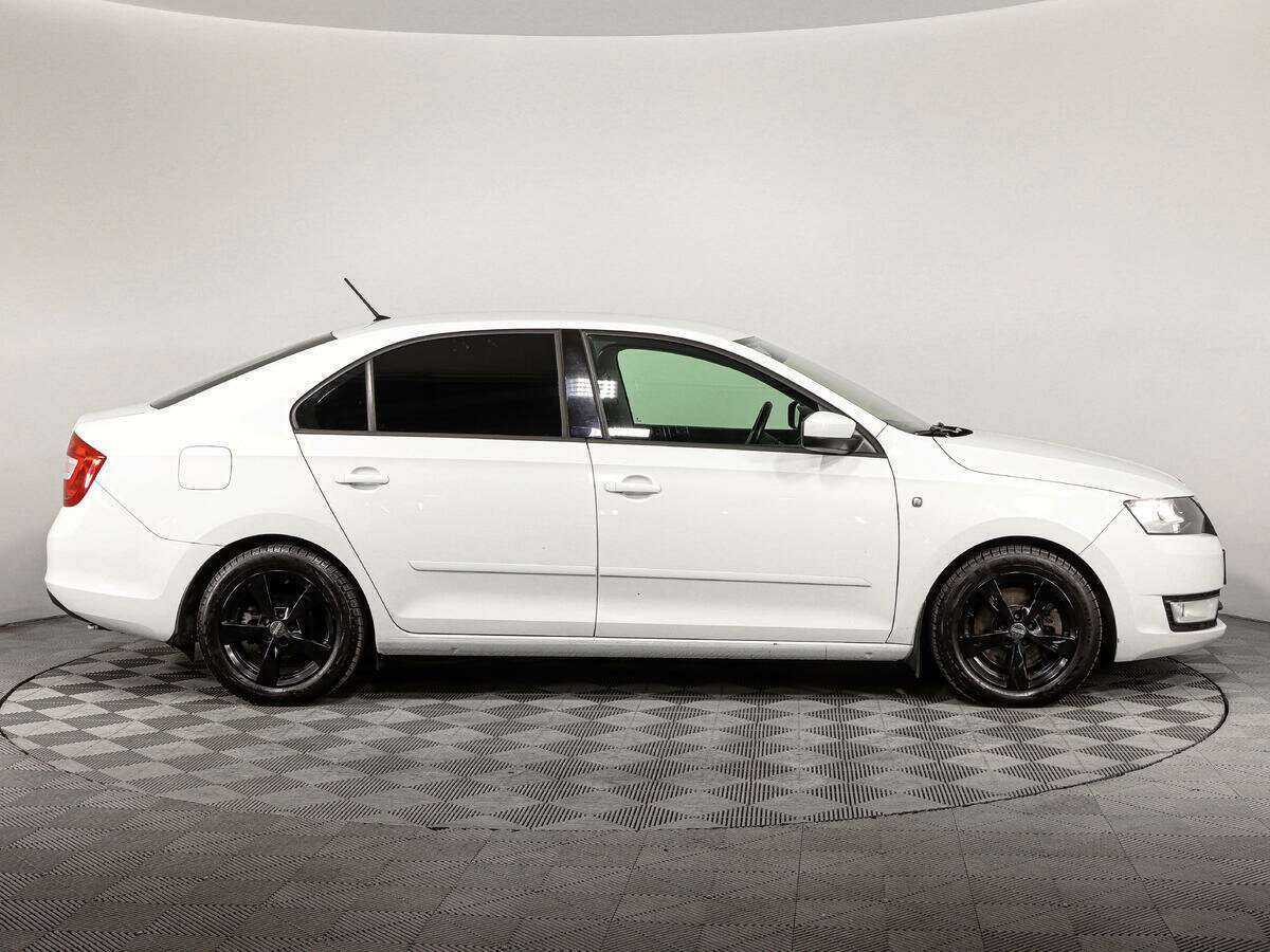 Шкода Рапид б/у, 2016, Роботизированная. Фото: #3