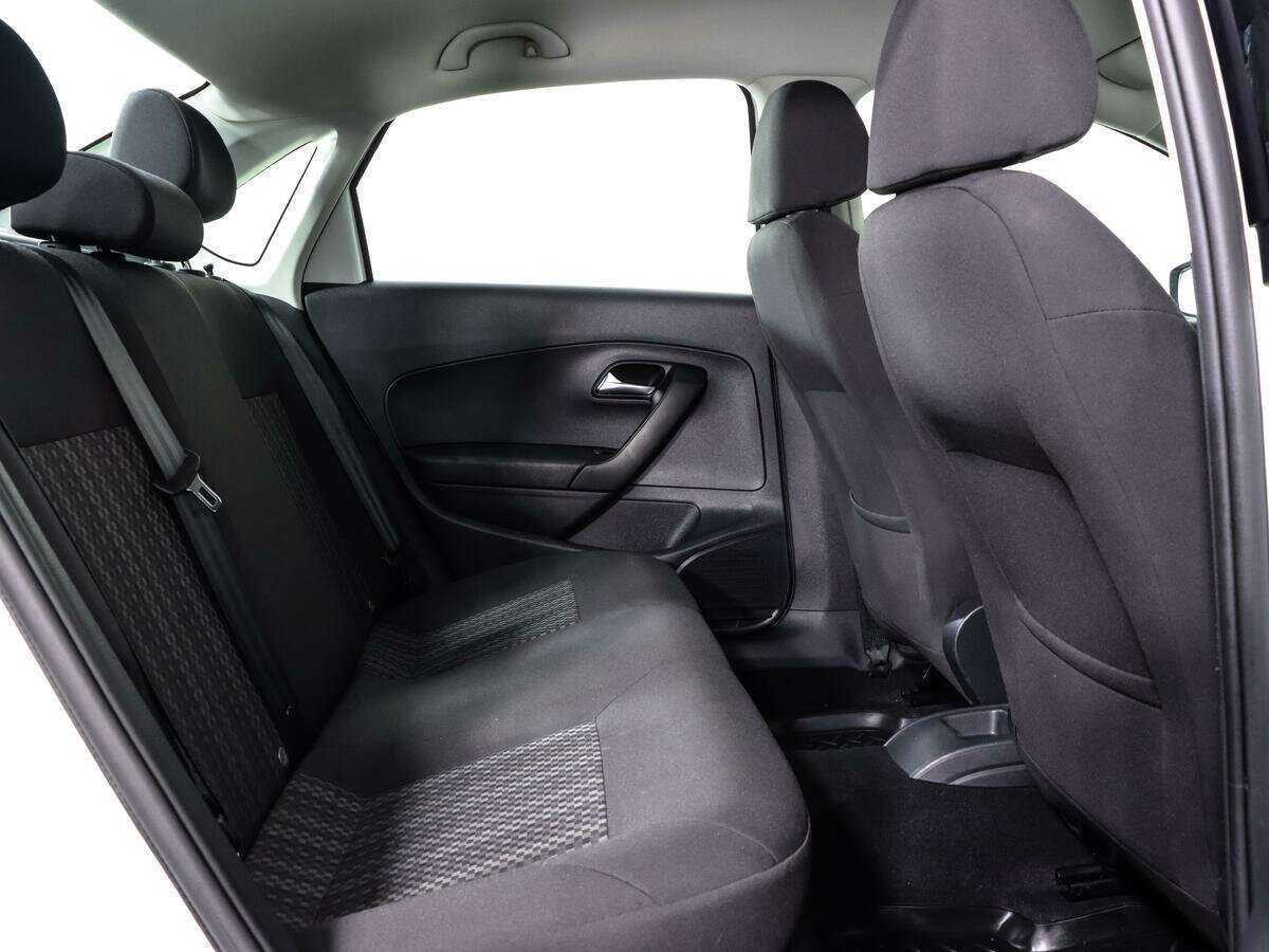 Фольксваген Поло б/у, 2018, Механическая. Фото: #12