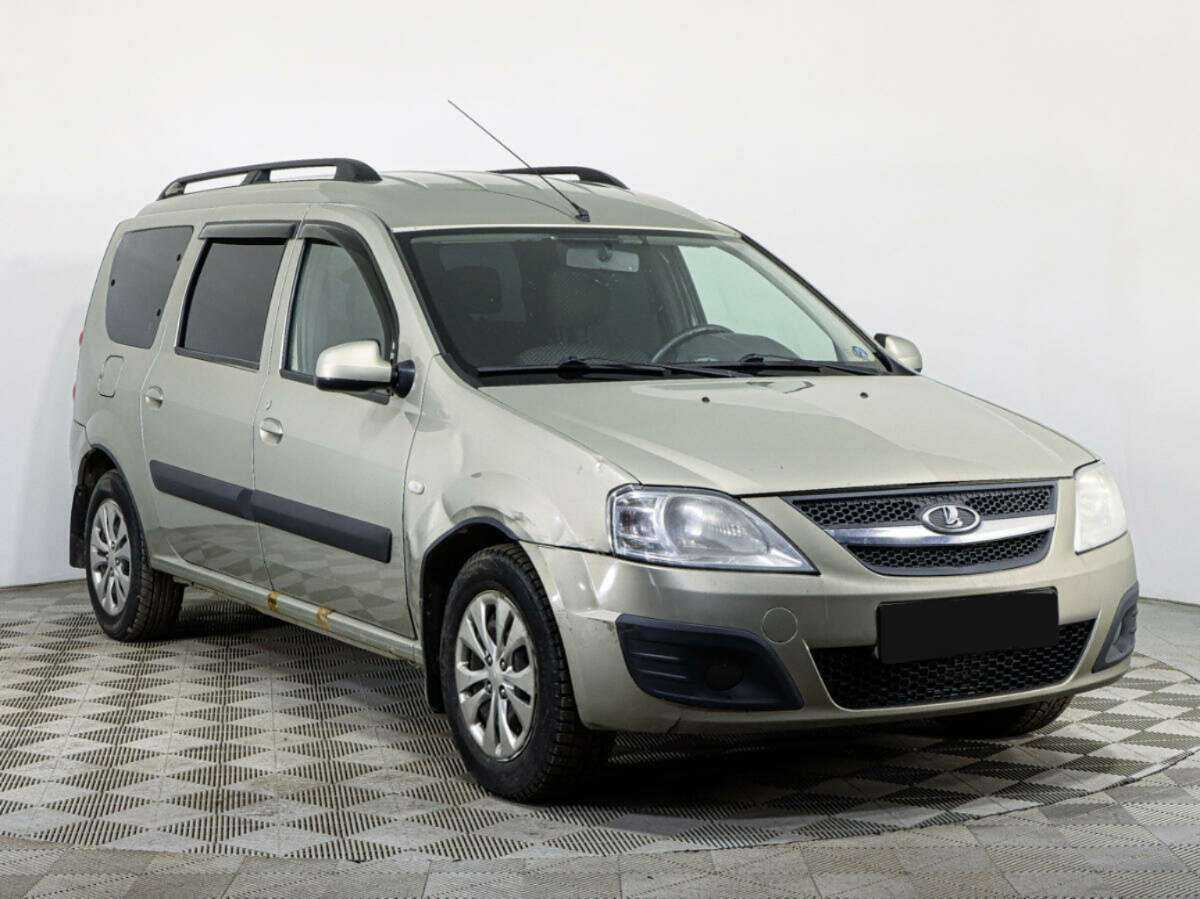 Лада (ВАЗ) Ларгус б/у, 2013, Механическая. Фото: #2