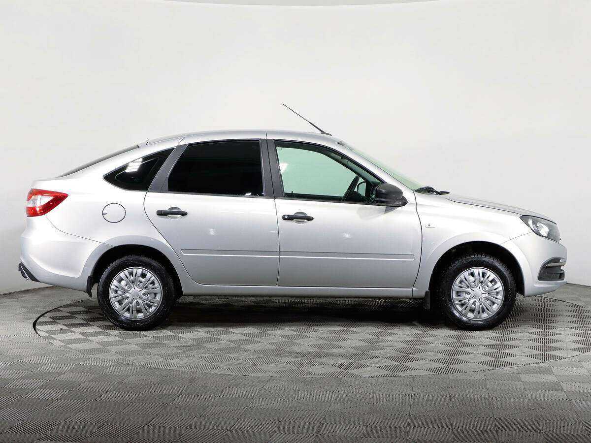 Лада (ВАЗ) Гранта б/у, 2020, Механическая. Фото: #3