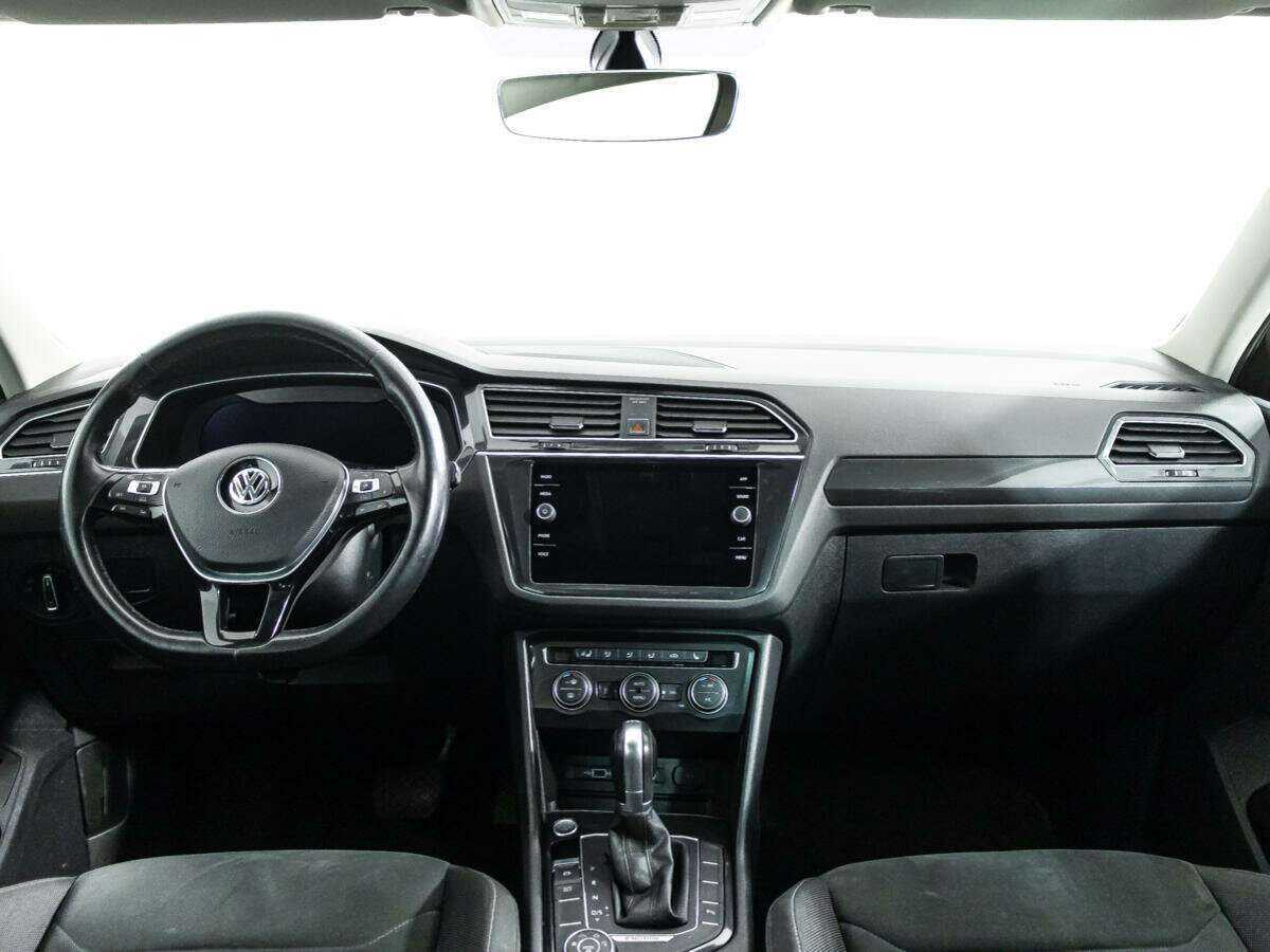 Фольксваген Тигуан б/у, 2018, Роботизированная. Фото: #12