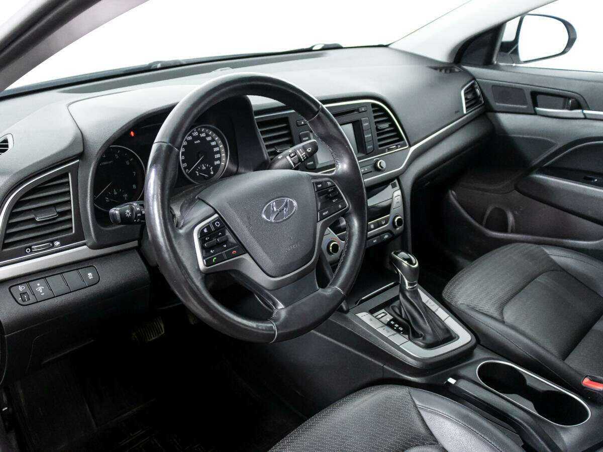 Хендай Елантра б/у, 2016, Автоматическая. Фото: #10