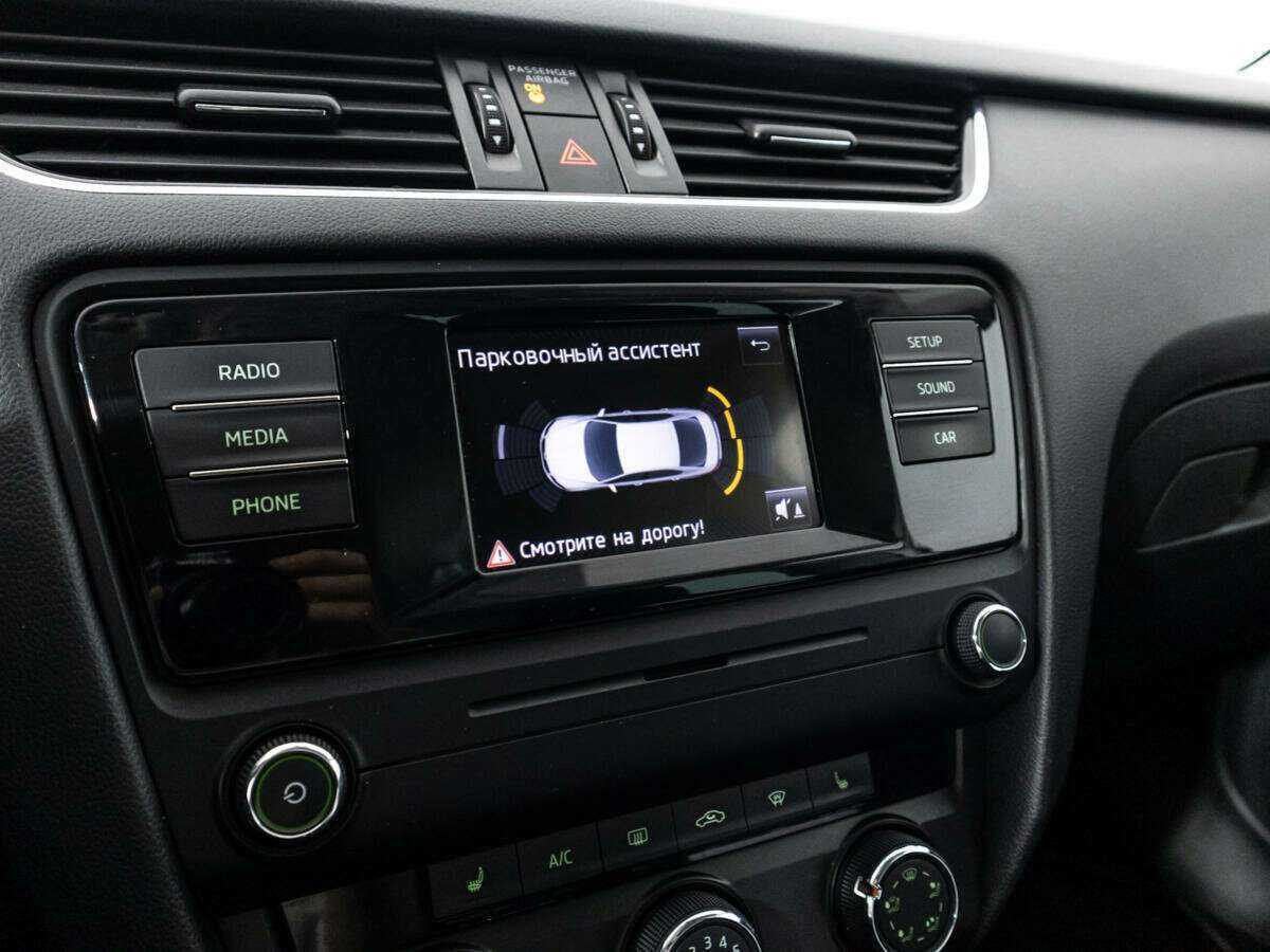 Шкода Октавия б/у, 2015, Роботизированная. Фото: #13