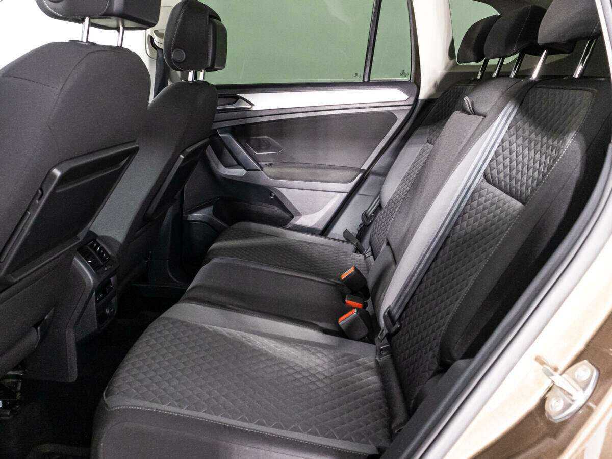 Фольксваген Тигуан б/у, 2017, Роботизированная. Фото: #9