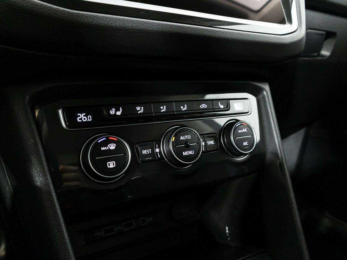 Фольксваген Тигуан б/у, 2019, Роботизированная. Фото: #17