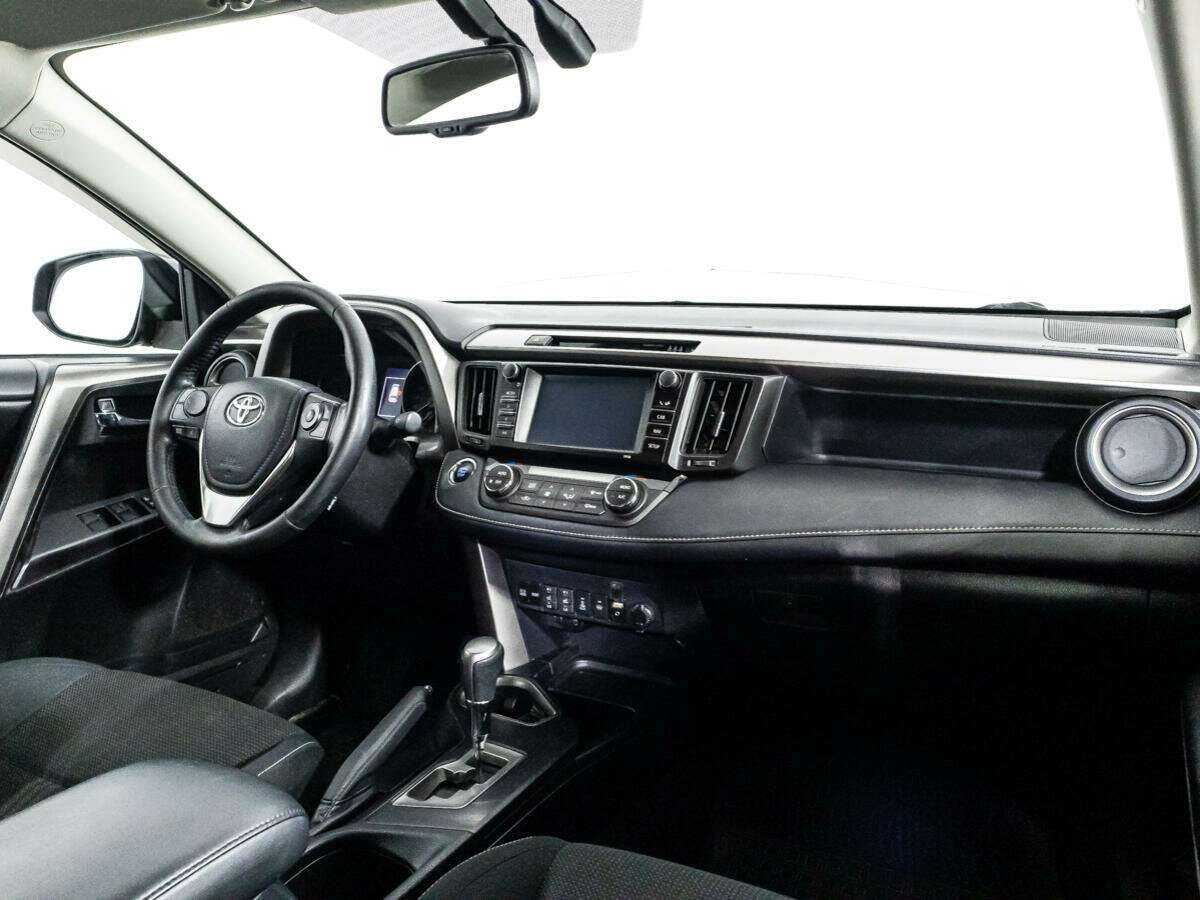 Тойота Рав4 б/у, 2018, Автоматическая. Фото: #8