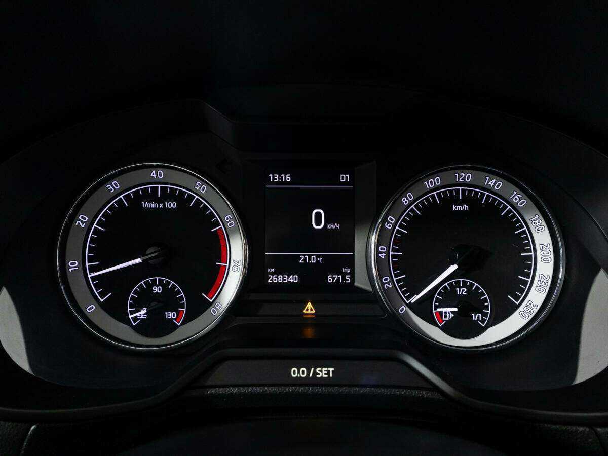 Шкода Октавия б/у, 2019, Роботизированная. Фото: #11