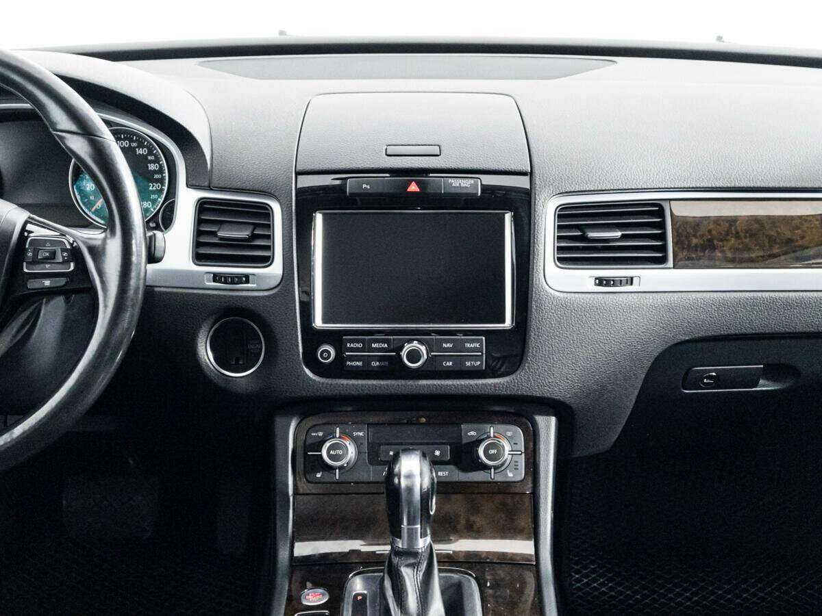 Фольксваген Туарег б/у, 2012, Автоматическая. Фото: #11