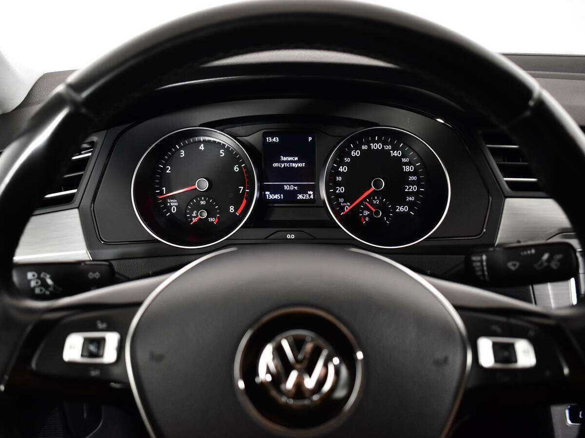 Фольксваген Пассат б/у, 2017, Роботизированная. Фото: #10