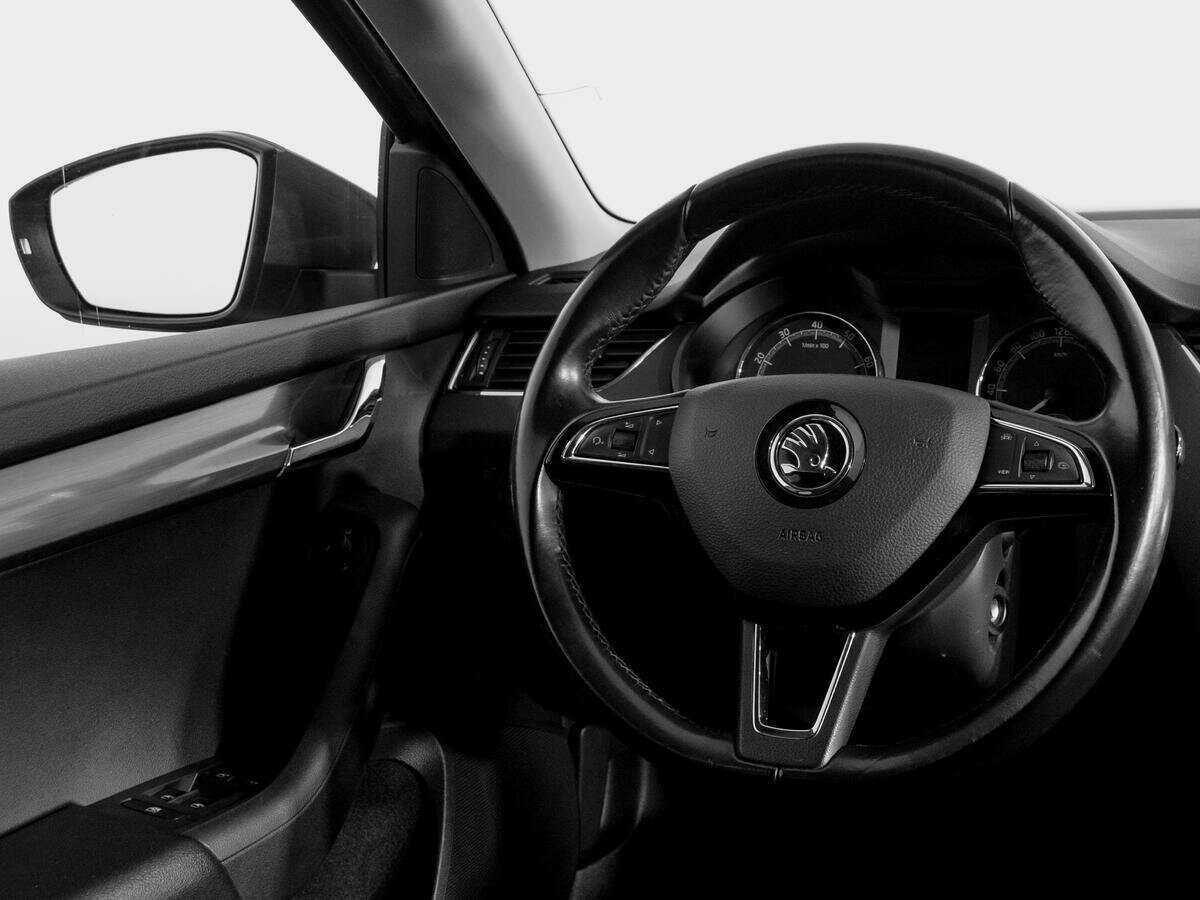 Шкода Октавия б/у, 2018, Роботизированная. Фото: #13