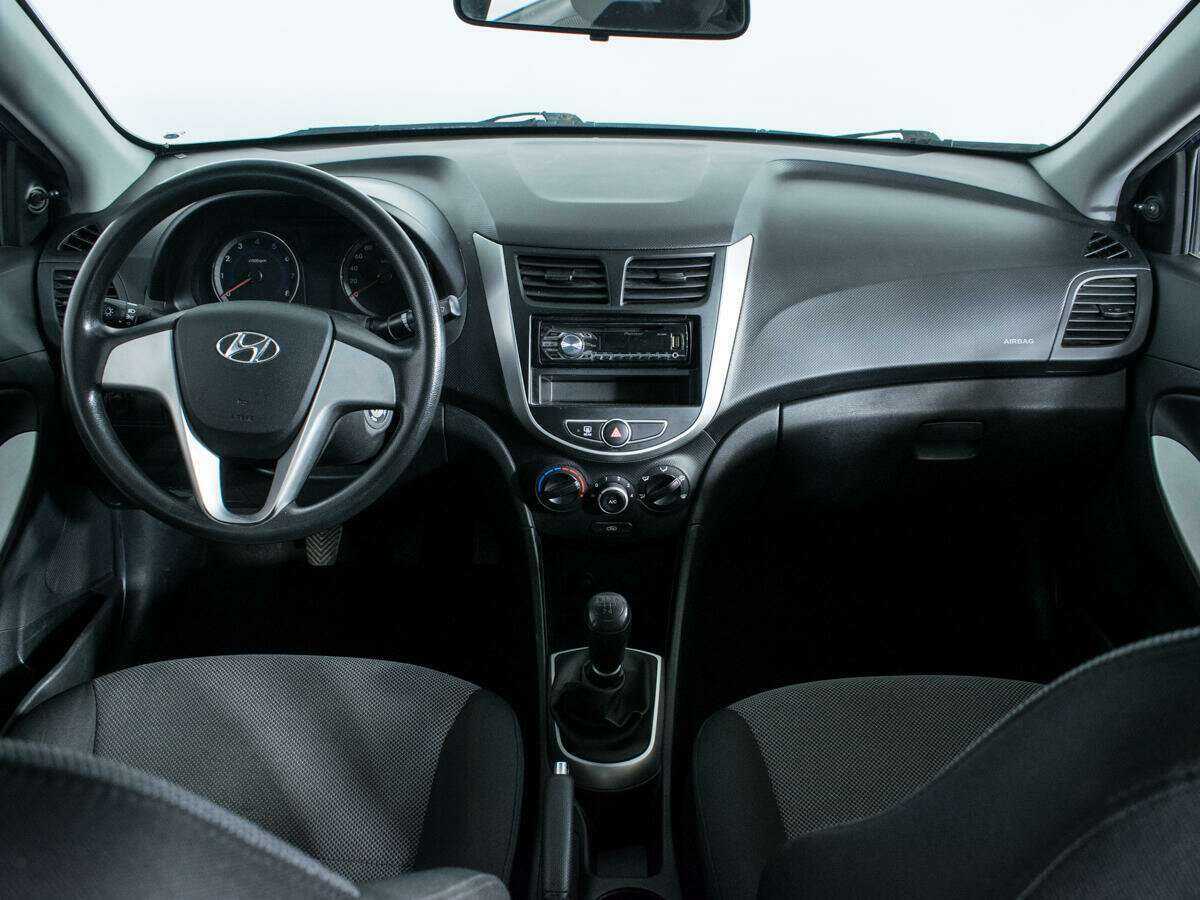 Хендай Солярис б/у, 2012, Механическая. Фото: #11