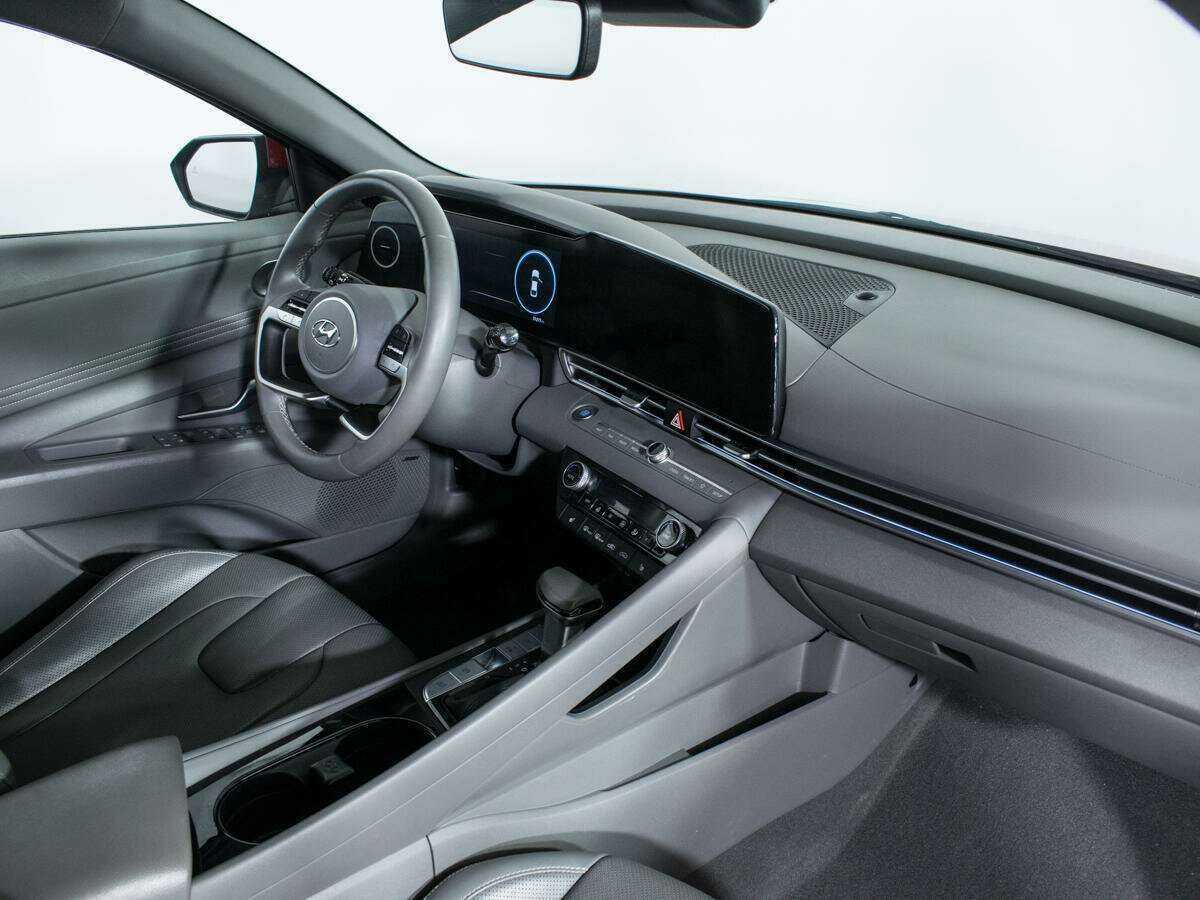 Хендай Елантра б/у, 2021, Автоматическая. Фото: #8