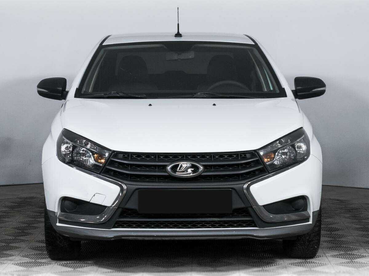 Лада (ВАЗ) Веста б/у, 2019, Механическая. Фото: #1