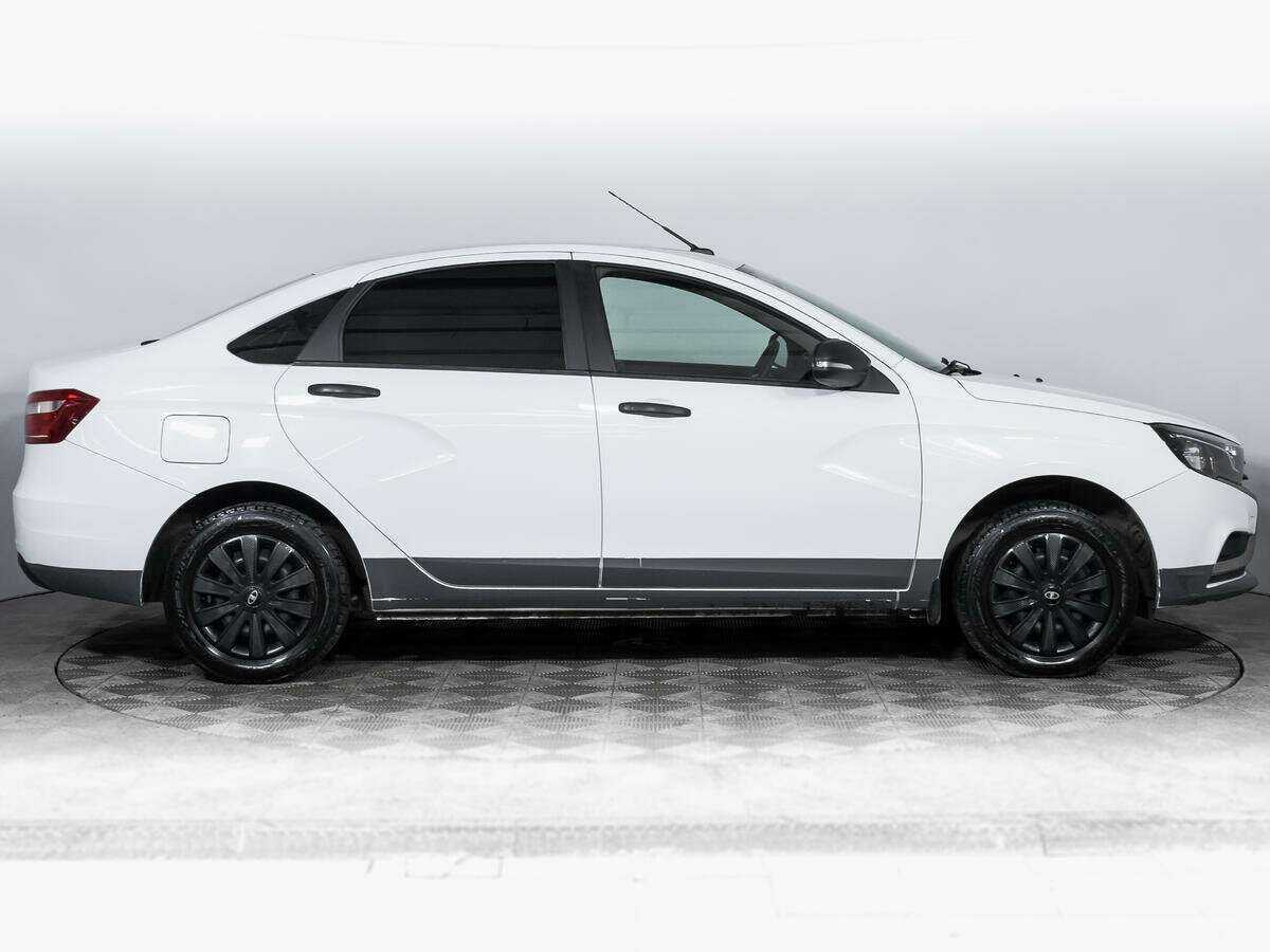 Лада (ВАЗ) Веста б/у, 2019, Механическая. Фото: #3