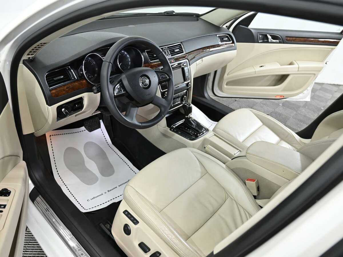 Шкода Суперб б/у, 2013, Роботизированная. Фото: #9