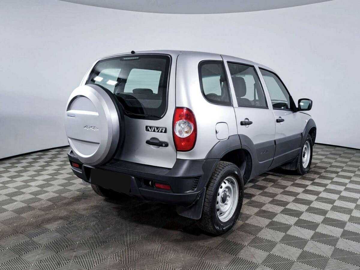 Лада (ВАЗ) Нива б/у, 2020, Механическая. Фото: #3