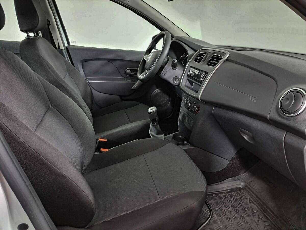 Рено Логан б/у, 2021, Механическая. Фото: #8