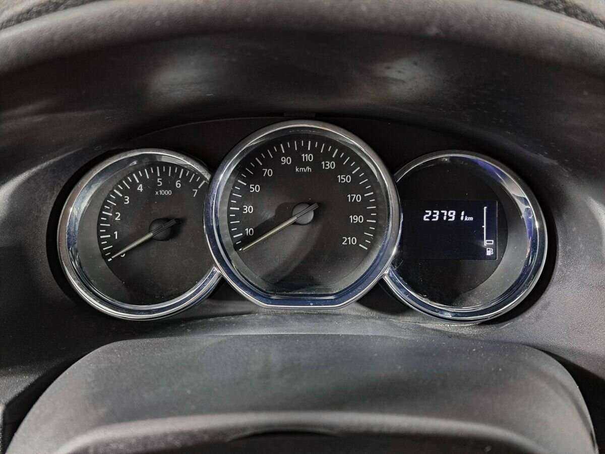 Рено Логан б/у, 2021, Механическая. Фото: #10