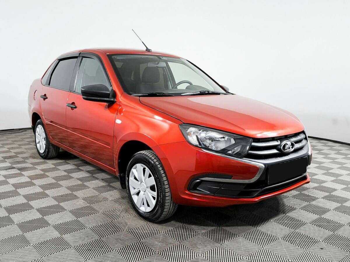 Лада (ВАЗ) Гранта б/у, 2019, Механическая. Фото: #2