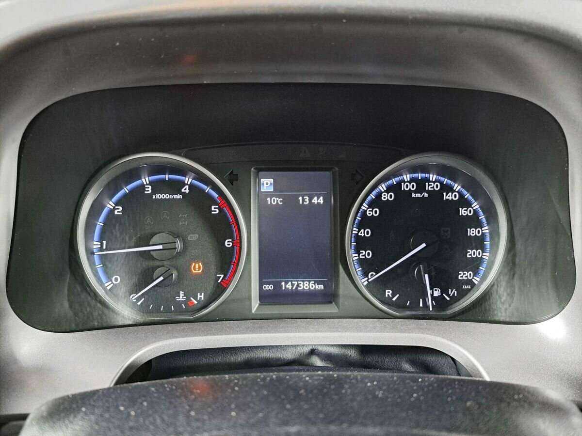 Тойота Рав4 б/у, 2015, Автоматическая. Фото: #7