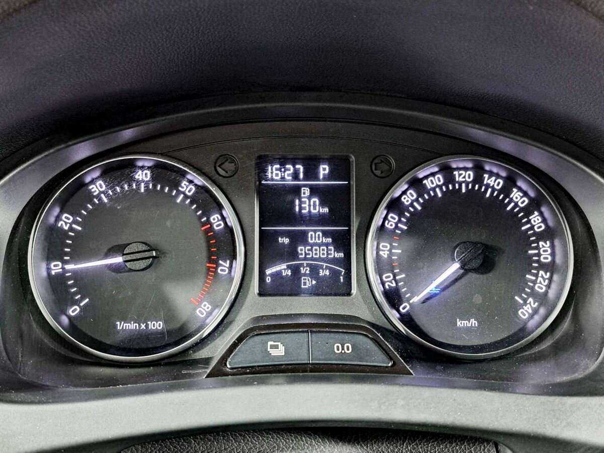 Шкода Рапид б/у, 2014, Роботизированная. Фото: #7