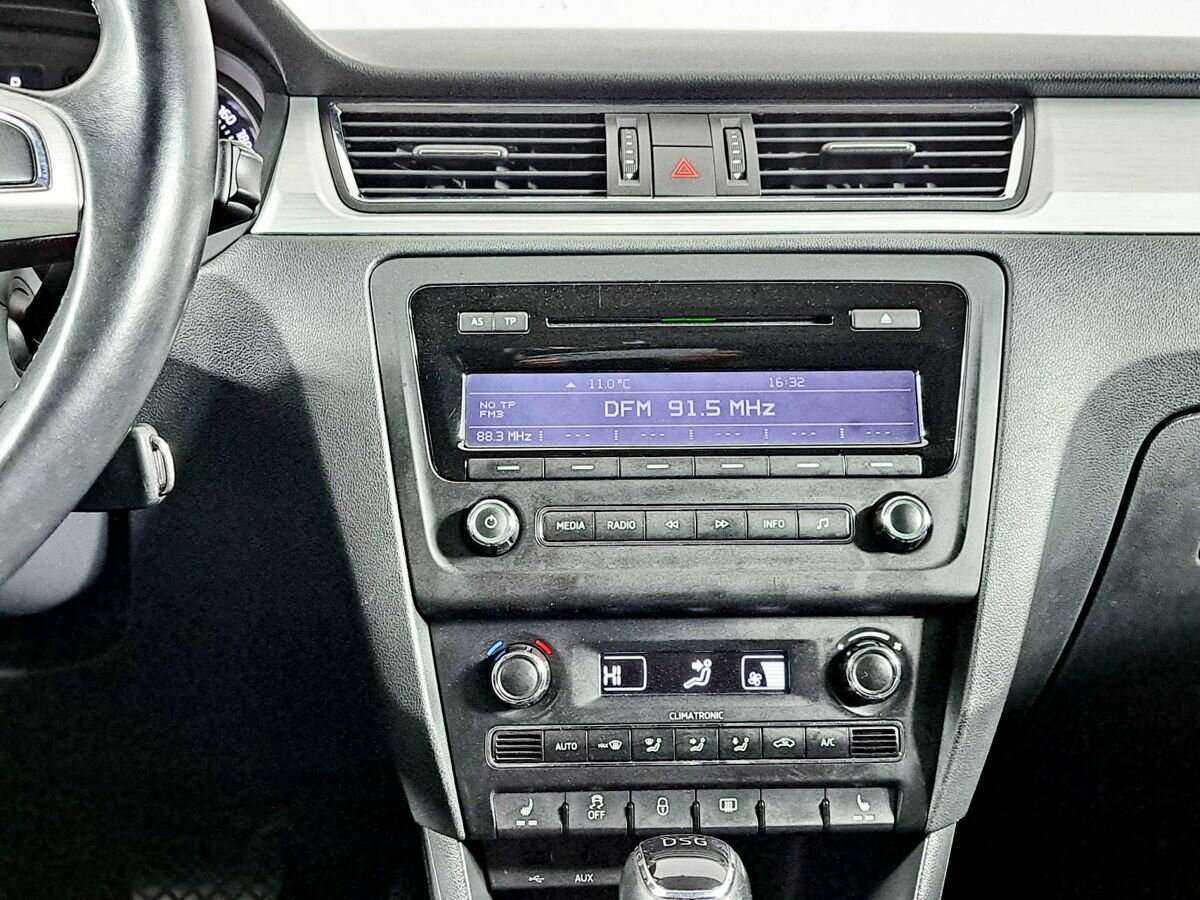 Шкода Рапид б/у, 2014, Роботизированная. Фото: #9