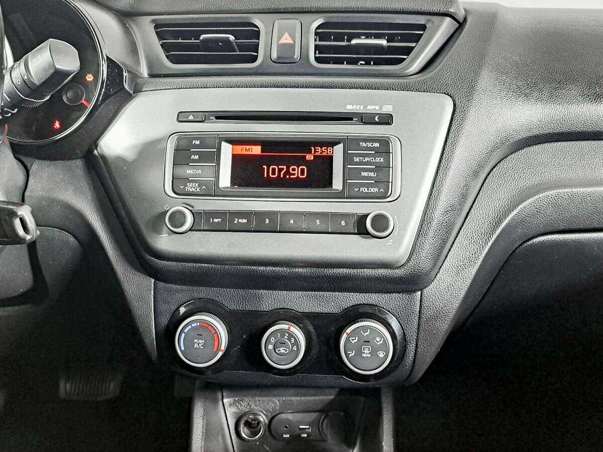 Киа Рио б/у, 2015, Автоматическая. Фото: #11