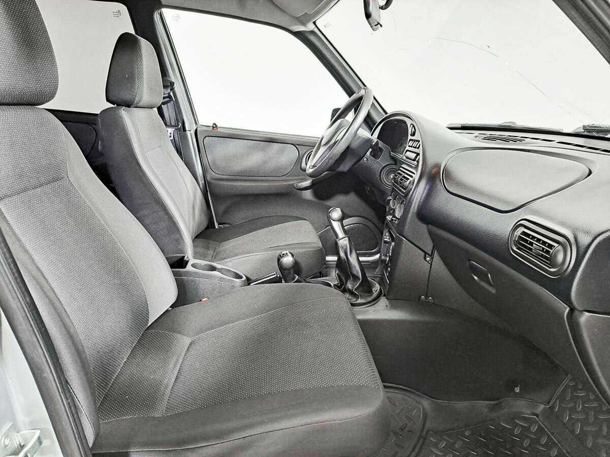 Шевроле Нива б/у, 2013, Механическая. Фото: #8