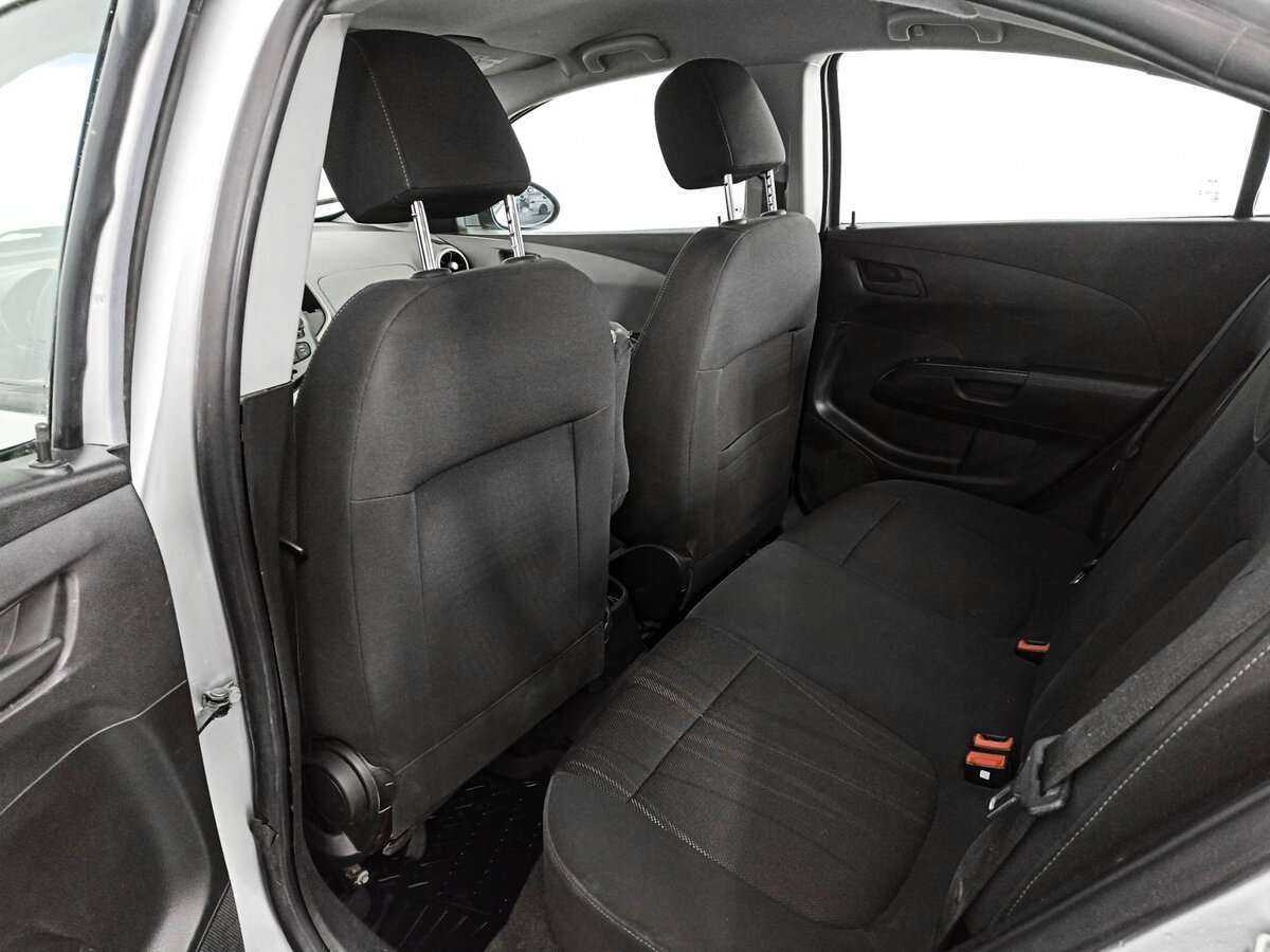 Шевроле Авео б/у, 2013, Автоматическая. Фото: #9