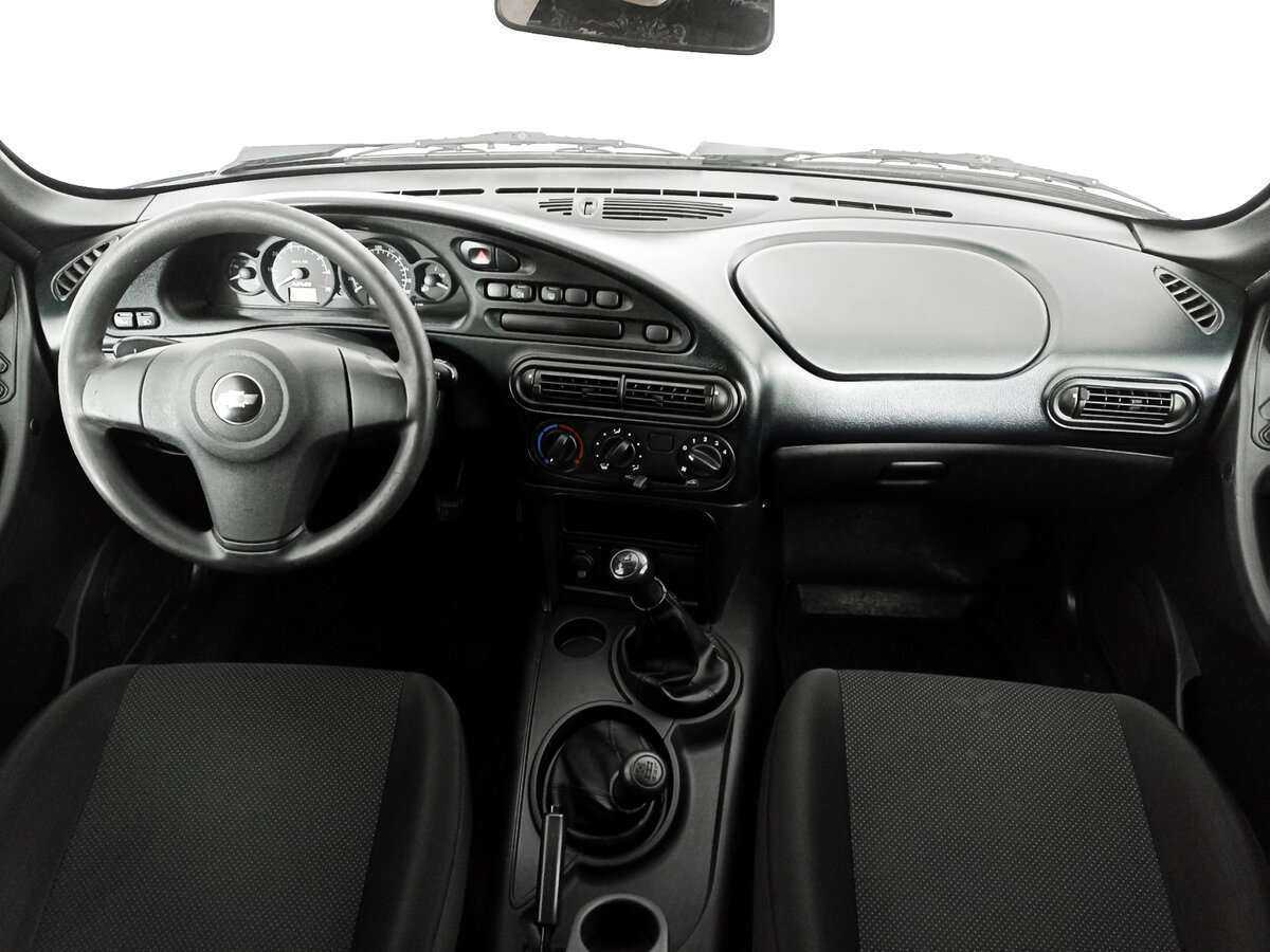 Шевроле Нива б/у, 2017, Механическая. Фото: #11