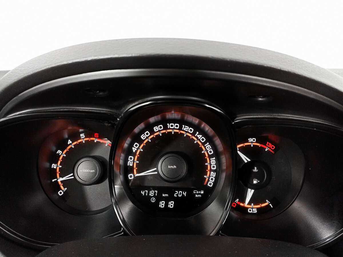 Лада (ВАЗ) Веста б/у, 2019, Механическая. Фото: #8