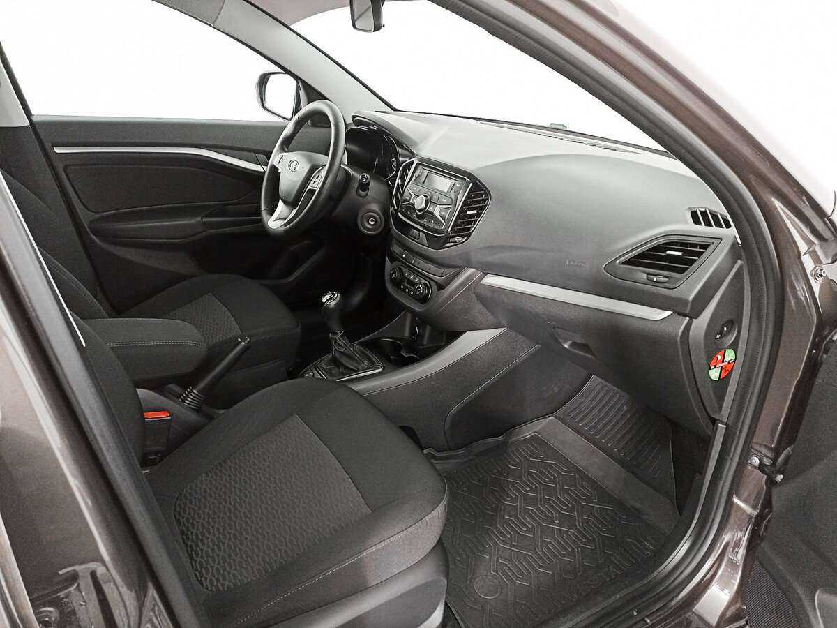 Лада (ВАЗ) Веста б/у, 2021, Механическая. Фото: #8