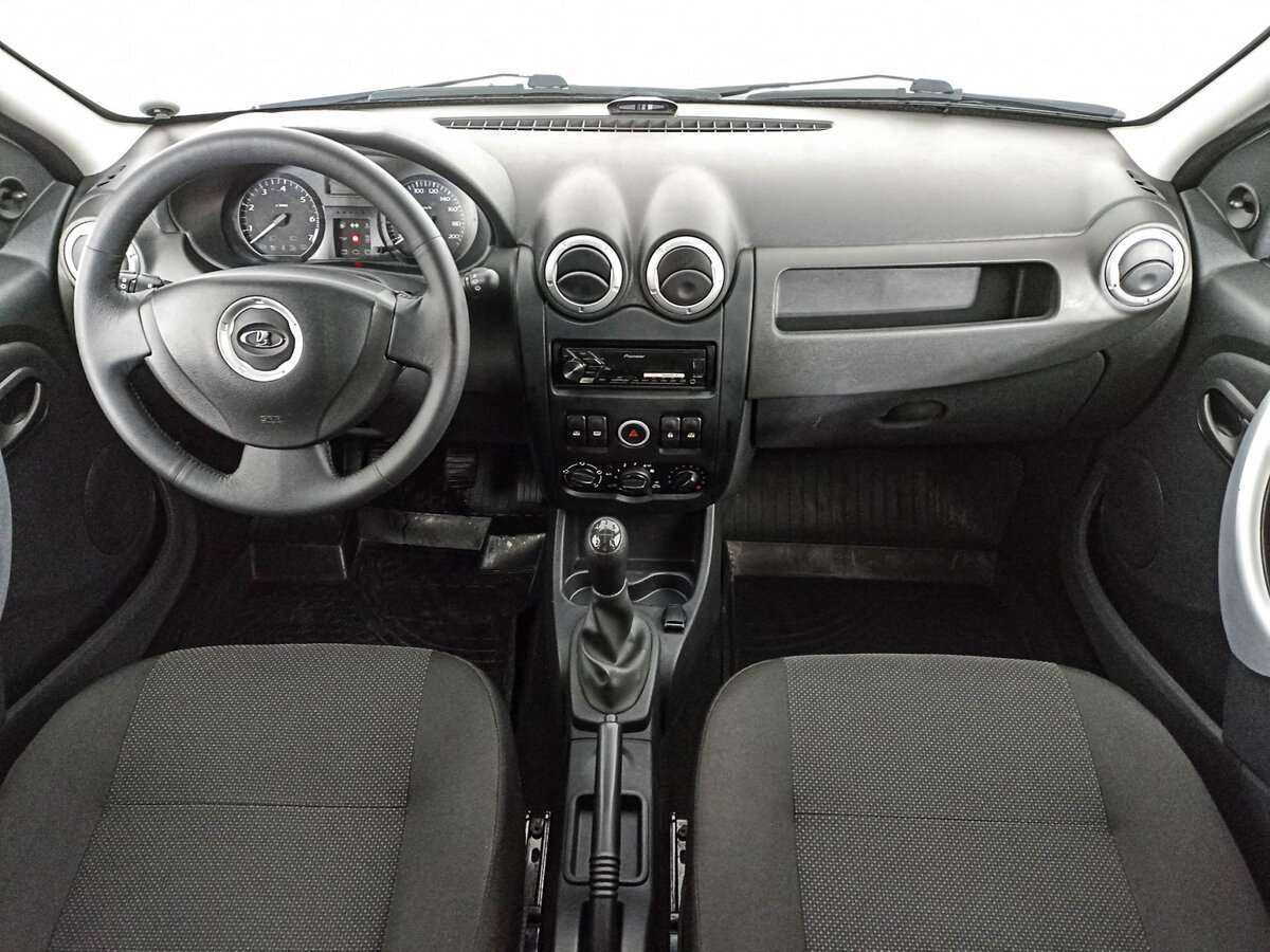 Лада (ВАЗ) Ларгус б/у, 2017, Механическая. Фото: #13