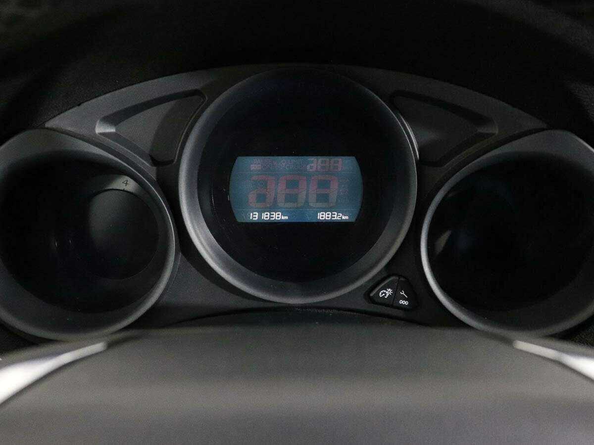 Ситроен Ц4 б/у, 2015, Автоматическая. Фото: #9