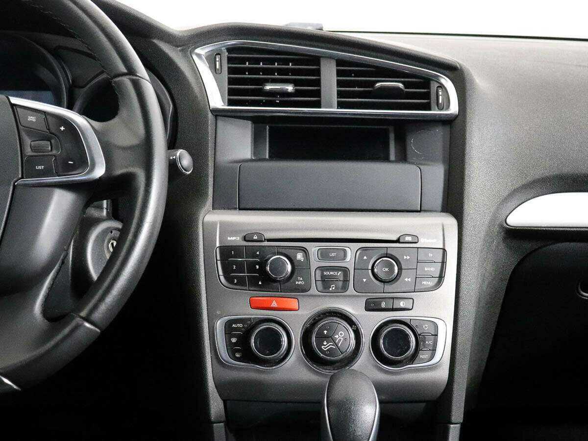 Ситроен Ц4 б/у, 2015, Автоматическая. Фото: #11