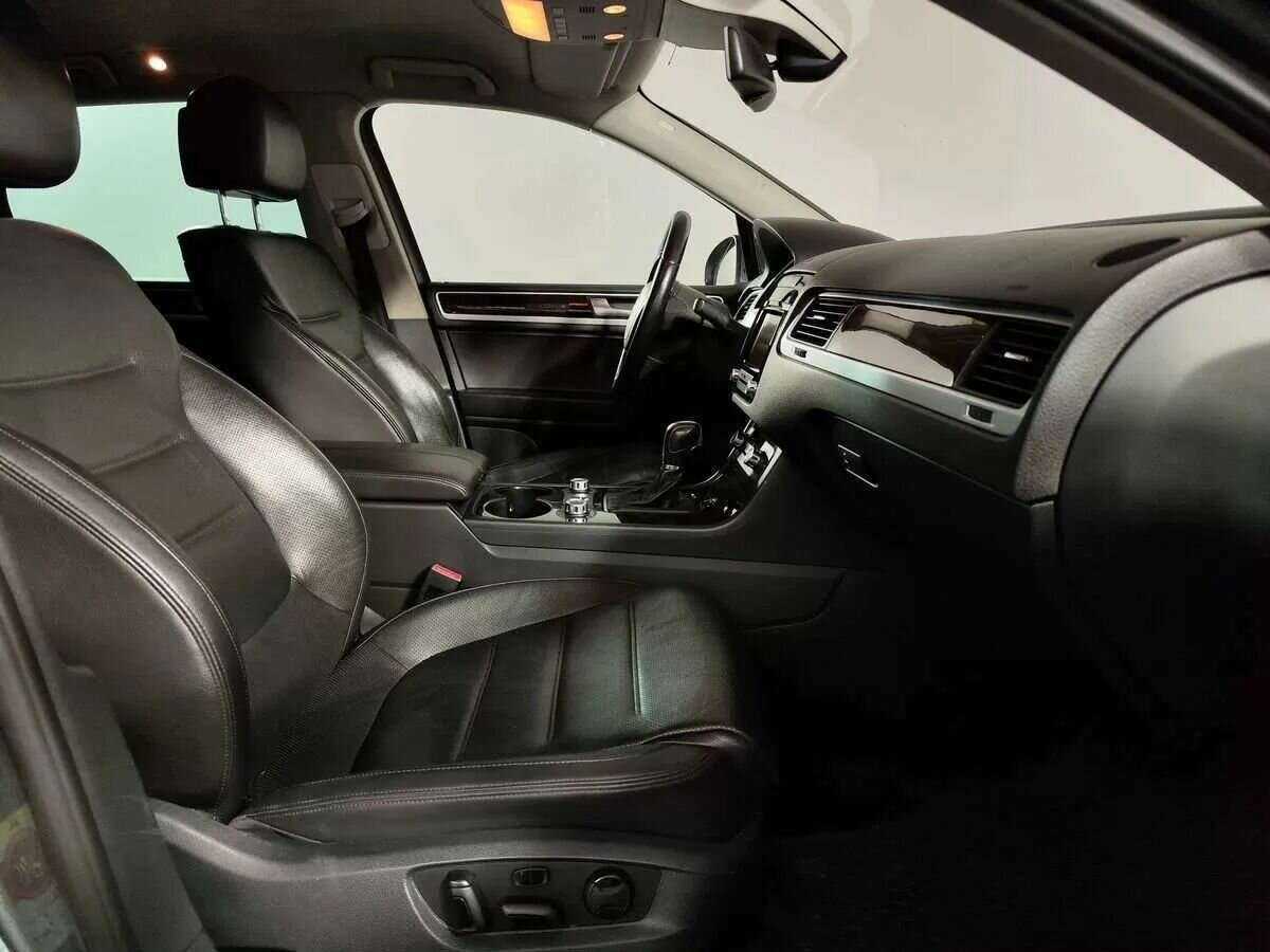 Фольксваген Туарег б/у, 2014, Автоматическая. Фото: #20