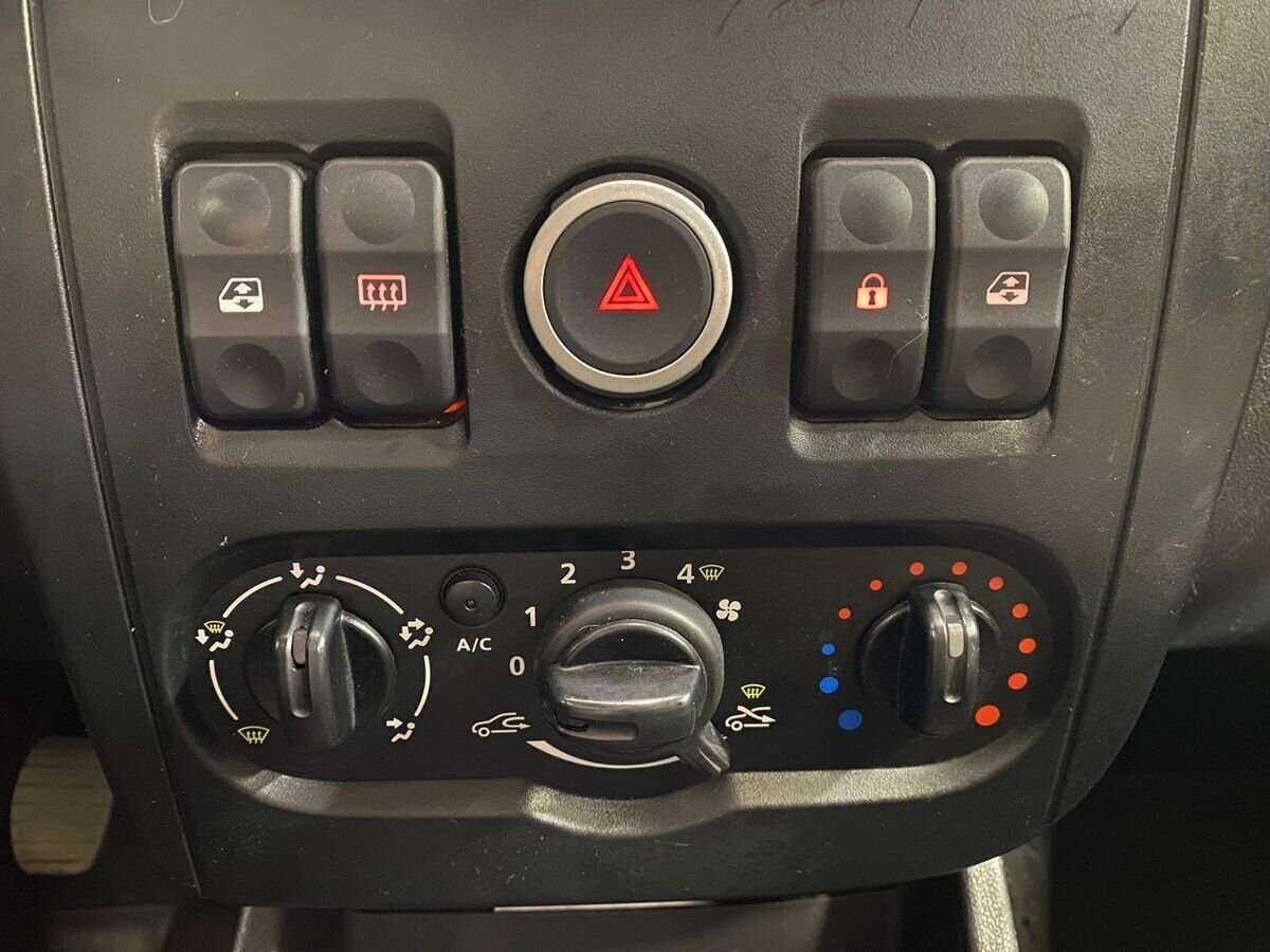 Лада (ВАЗ) Ларгус б/у, 2018, Механическая. Фото: #13