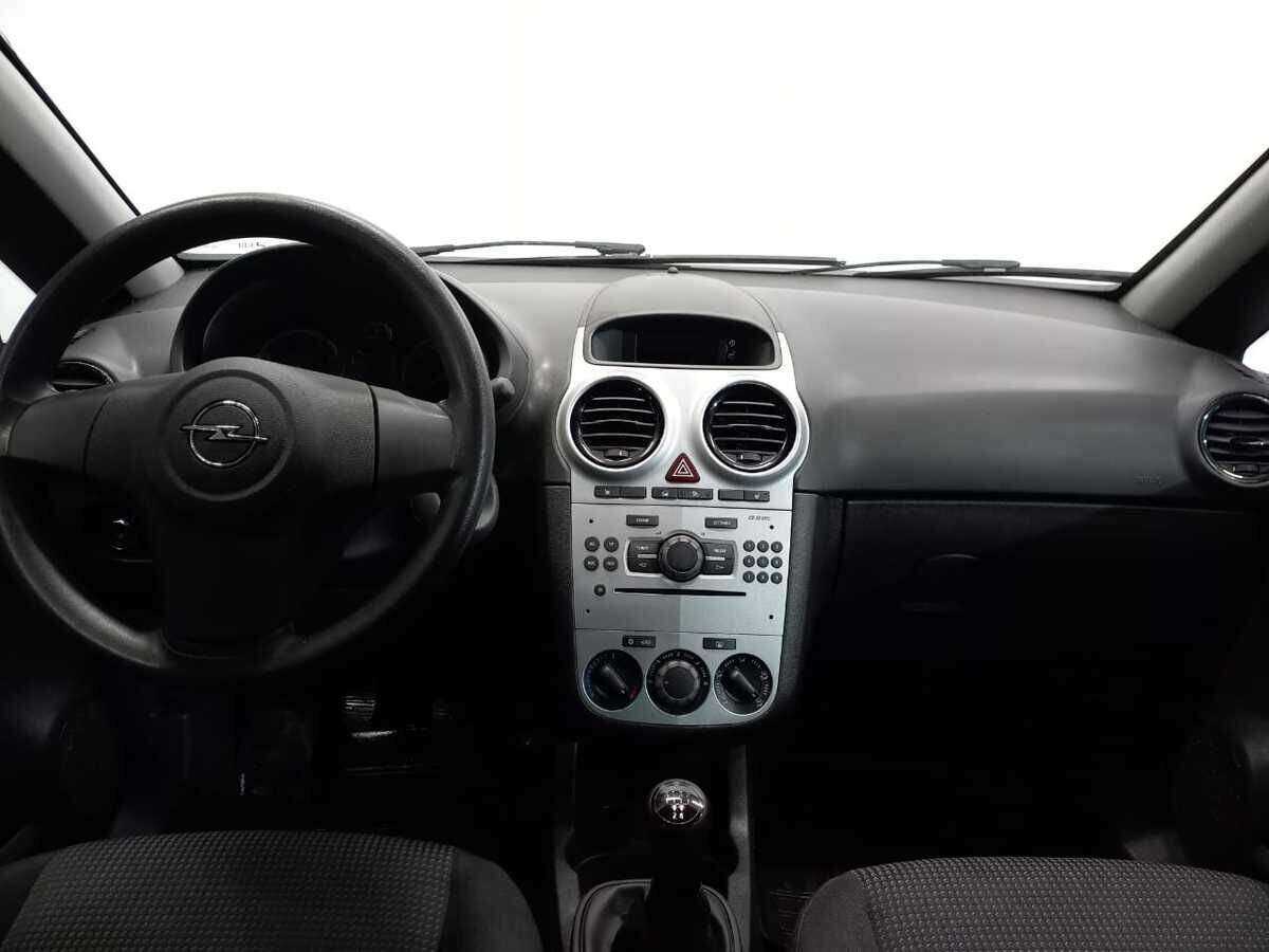 Опель Корса б/у, 2012, Механическая. Фото: #8