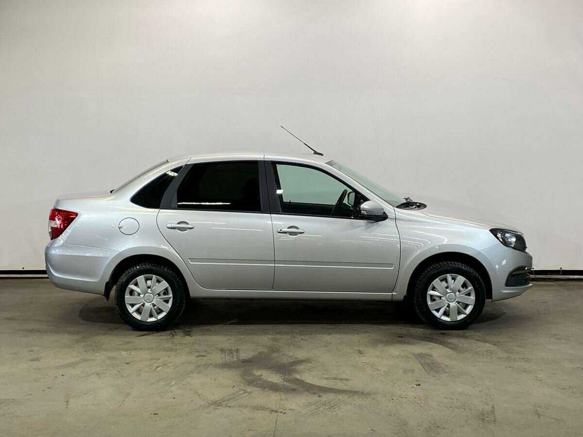 Лада (ВАЗ) Гранта б/у, 2023, Механическая. Фото: #3