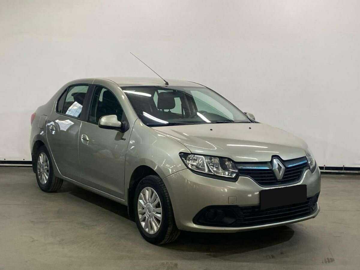 Рено Логан б/у, 2016, Автоматическая. Фото: #2