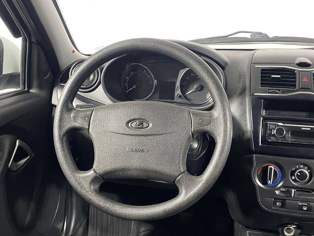Лада (ВАЗ) Гранта б/у, 2022, Механическая. Фото: #11