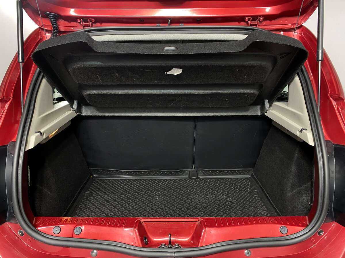 Рено Сандеро б/у, 2015, Роботизированная. Фото: #8