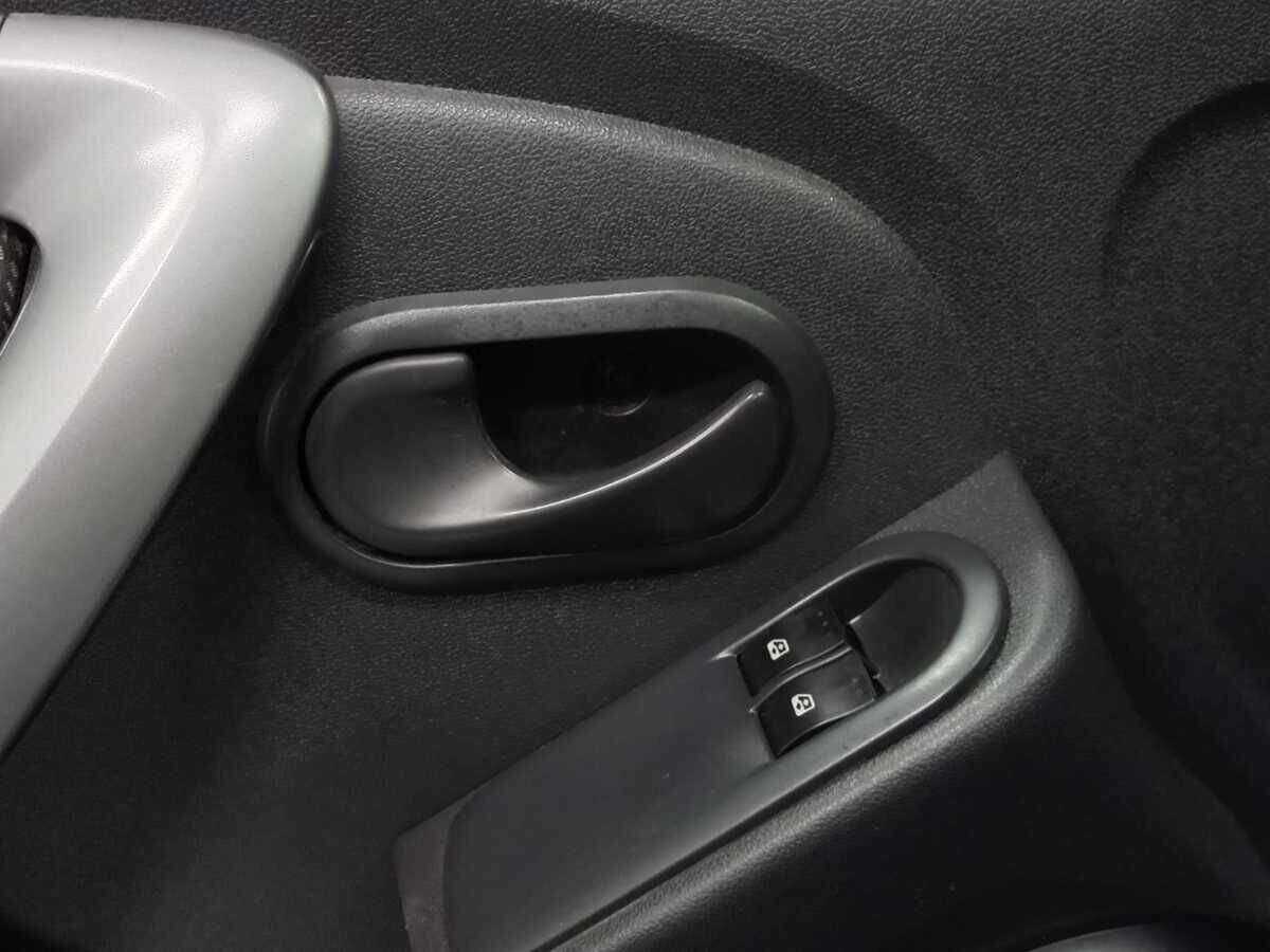 Рено Дастер б/у, 2013, Механическая. Фото: #13