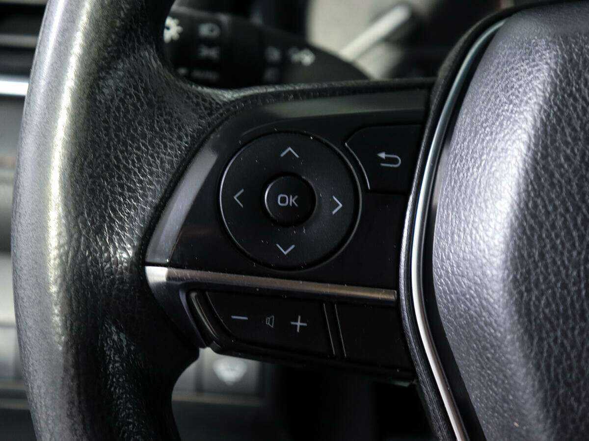 Тойота Камри б/у, 2021, Автоматическая. Фото: #15